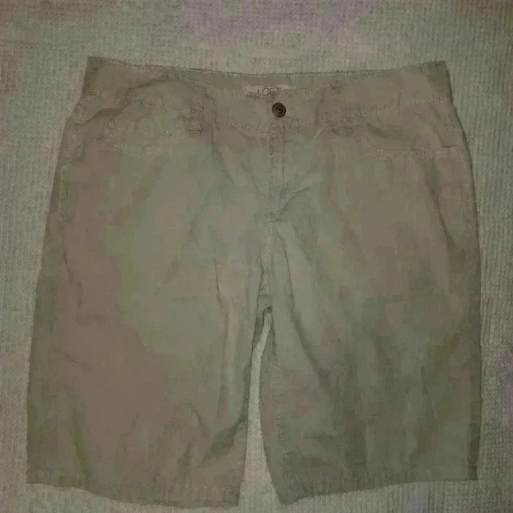 Ann Taylor Loft shorts